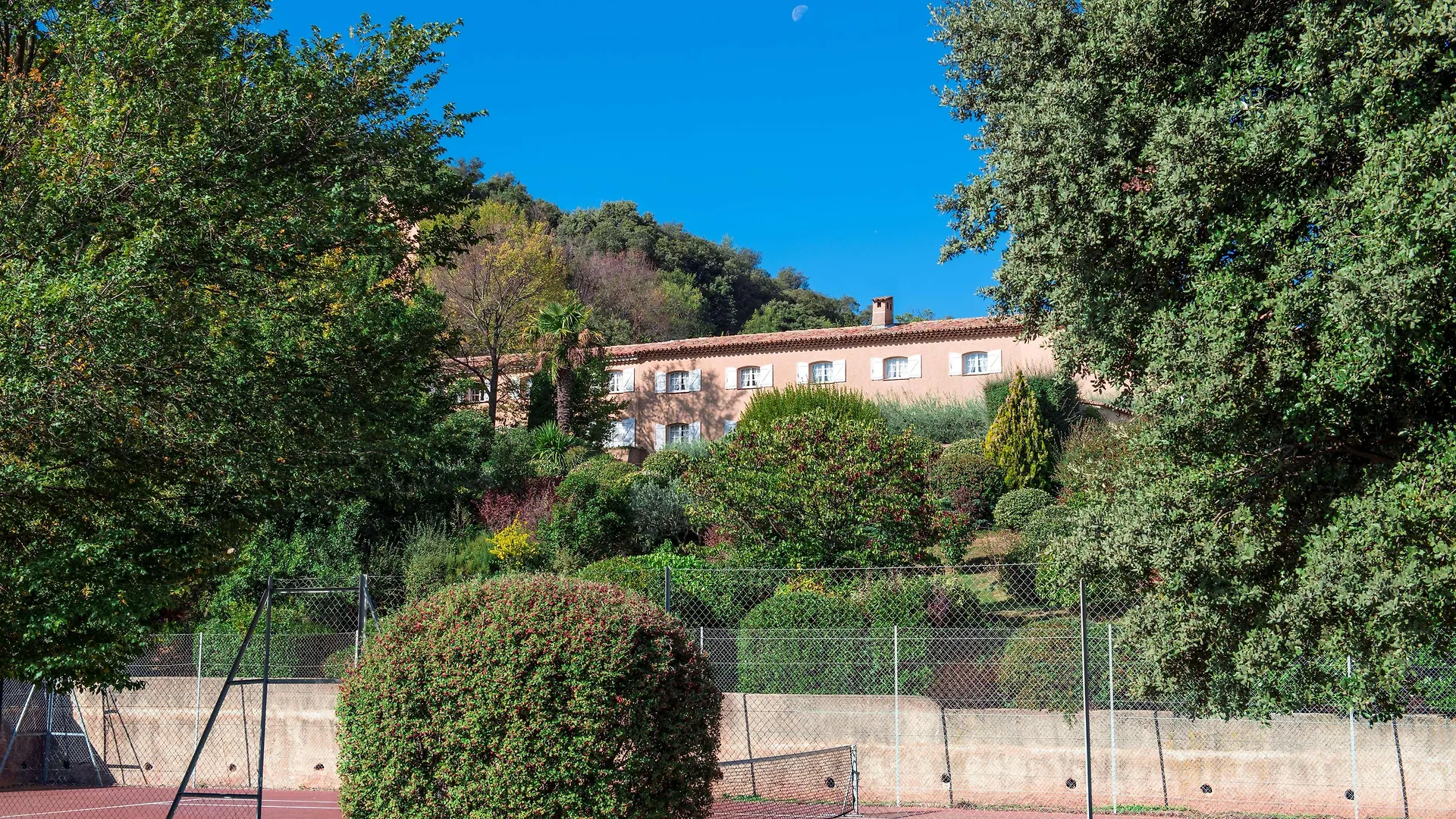 Hotel La Bastide Du Calalou; BW Signature Collection Moissac-Bellevue