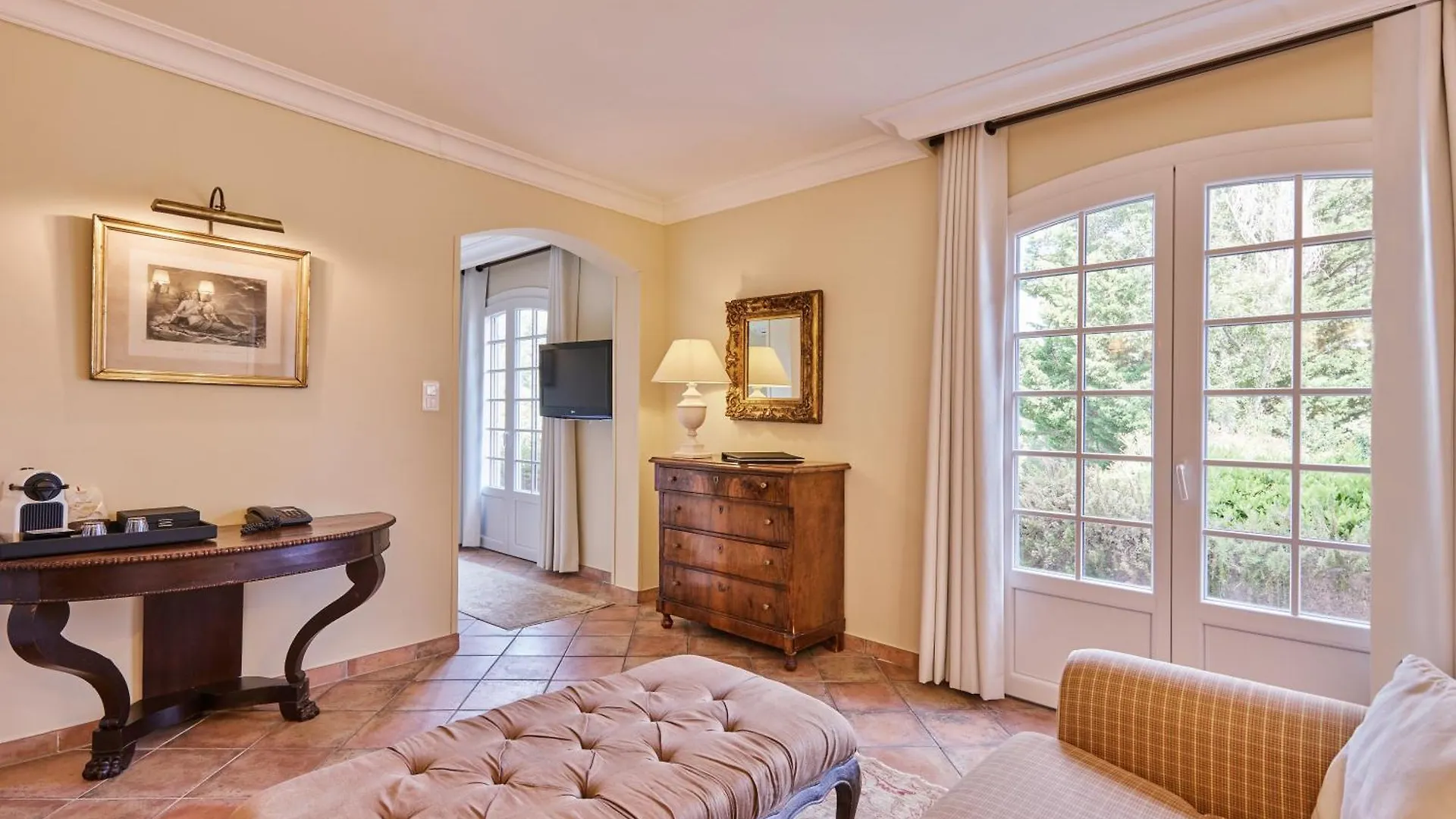 La Bastide Du Calalou; BW Signature Collection Moissac-Bellevue 4*,